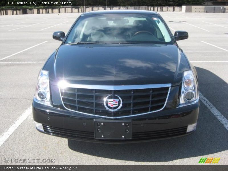 Black Raven / Ebony 2011 Cadillac DTS