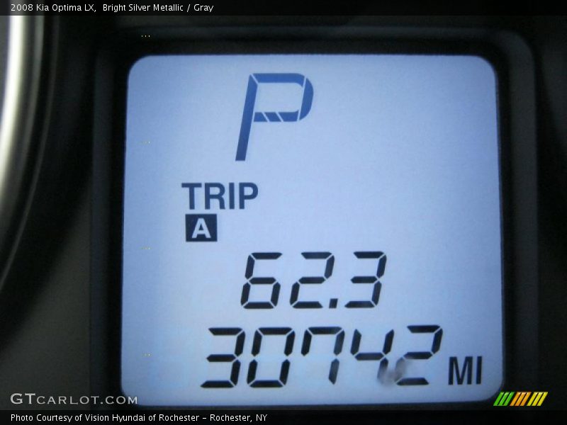 Bright Silver Metallic / Gray 2008 Kia Optima LX