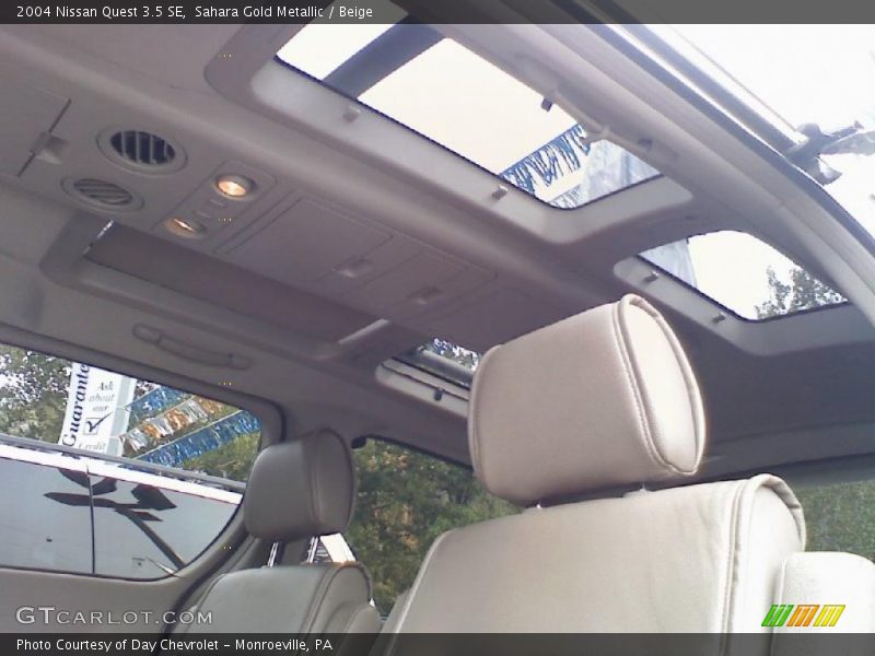 Sahara Gold Metallic / Beige 2004 Nissan Quest 3.5 SE