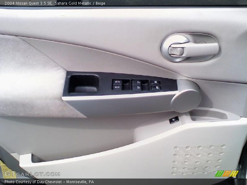 Sahara Gold Metallic / Beige 2004 Nissan Quest 3.5 SE