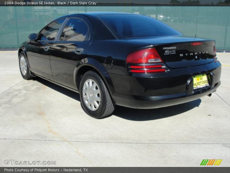 Black / Dark Slate Gray 2004 Dodge Stratus SE Sedan