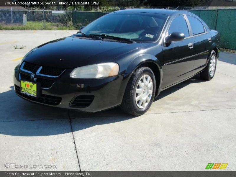 Black / Dark Slate Gray 2004 Dodge Stratus SE Sedan