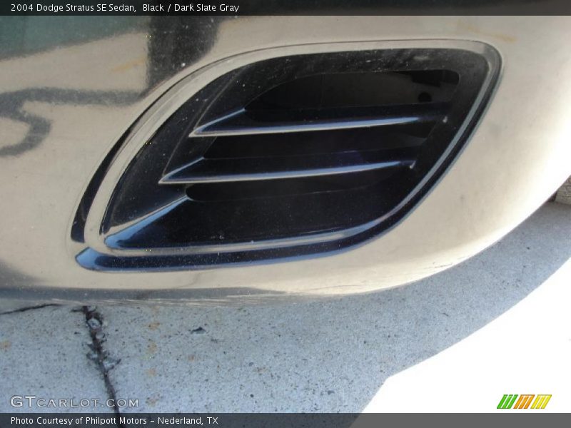 Black / Dark Slate Gray 2004 Dodge Stratus SE Sedan