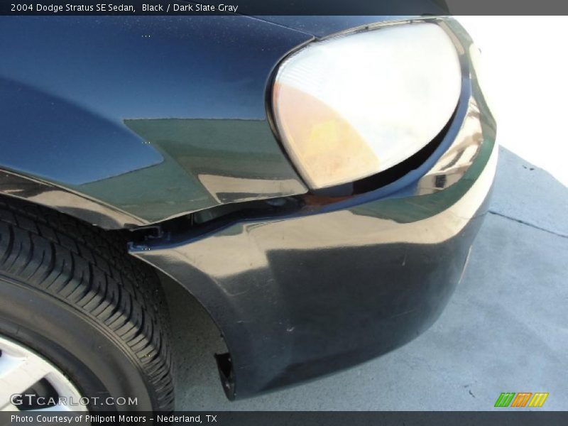 Black / Dark Slate Gray 2004 Dodge Stratus SE Sedan