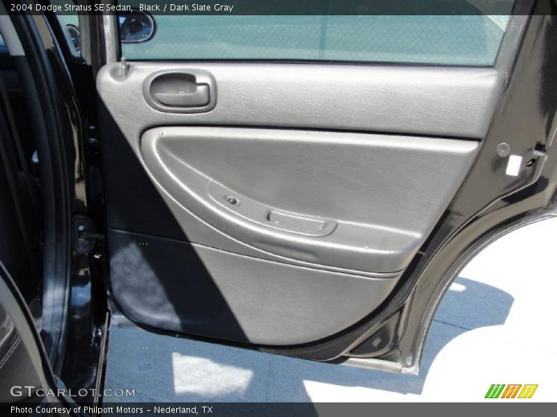 Black / Dark Slate Gray 2004 Dodge Stratus SE Sedan