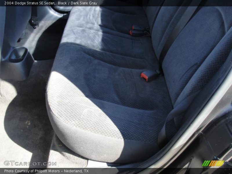 Black / Dark Slate Gray 2004 Dodge Stratus SE Sedan