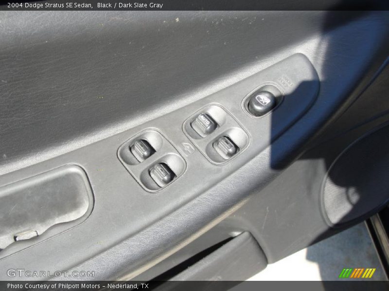 Black / Dark Slate Gray 2004 Dodge Stratus SE Sedan