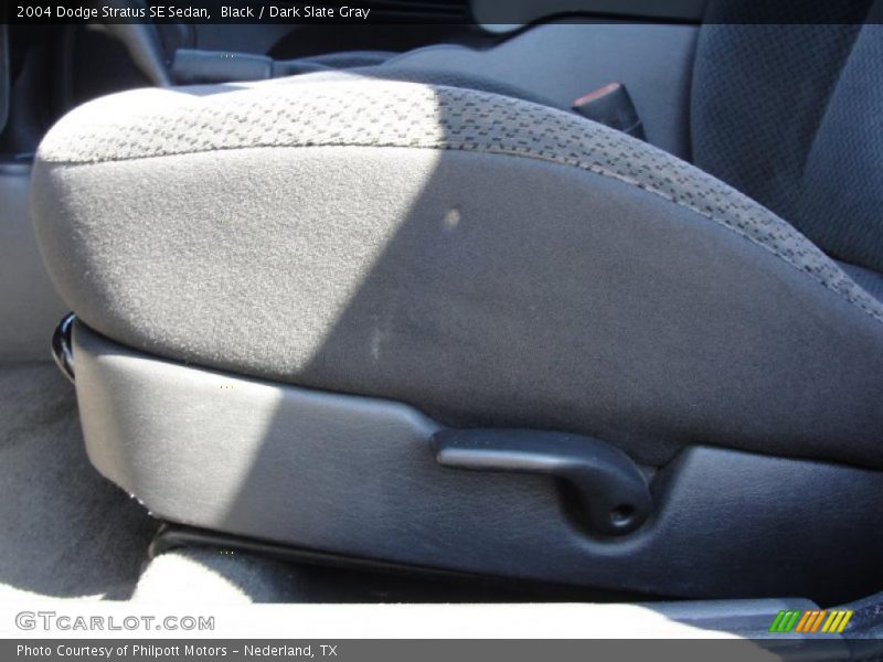 Black / Dark Slate Gray 2004 Dodge Stratus SE Sedan