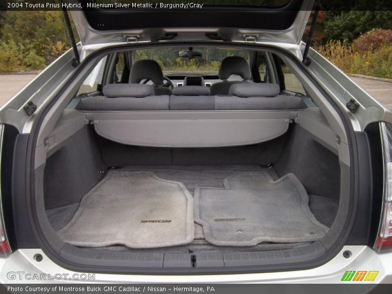 Millenium Silver Metallic / Burgundy/Gray 2004 Toyota Prius Hybrid
