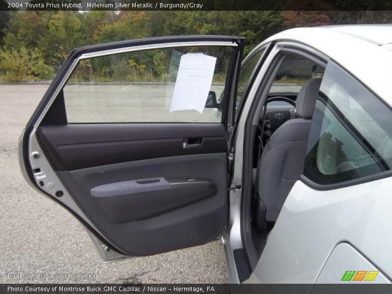 Millenium Silver Metallic / Burgundy/Gray 2004 Toyota Prius Hybrid