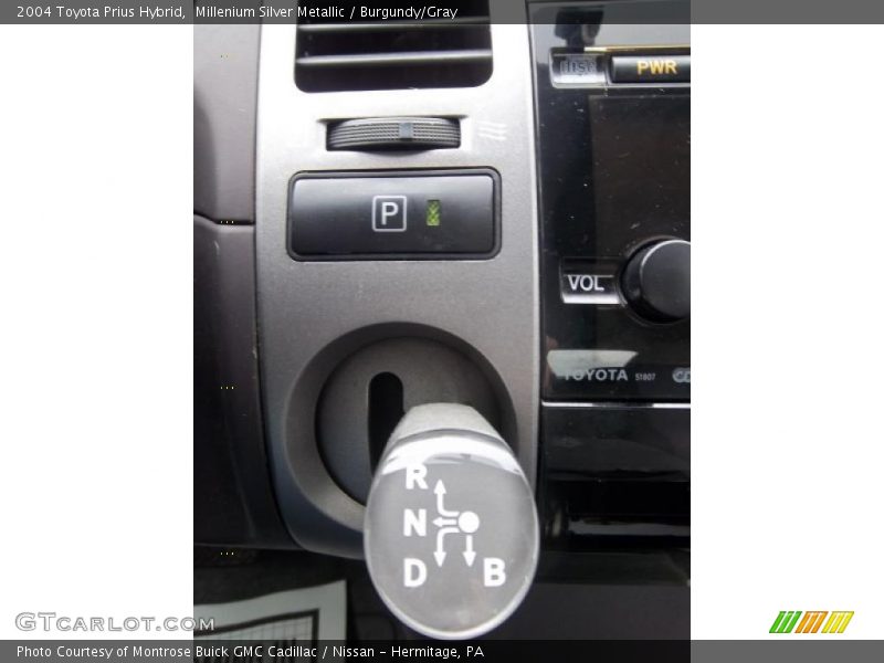 Millenium Silver Metallic / Burgundy/Gray 2004 Toyota Prius Hybrid