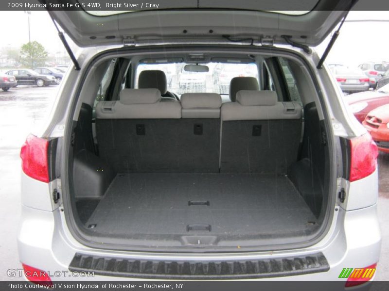 Bright Silver / Gray 2009 Hyundai Santa Fe GLS 4WD