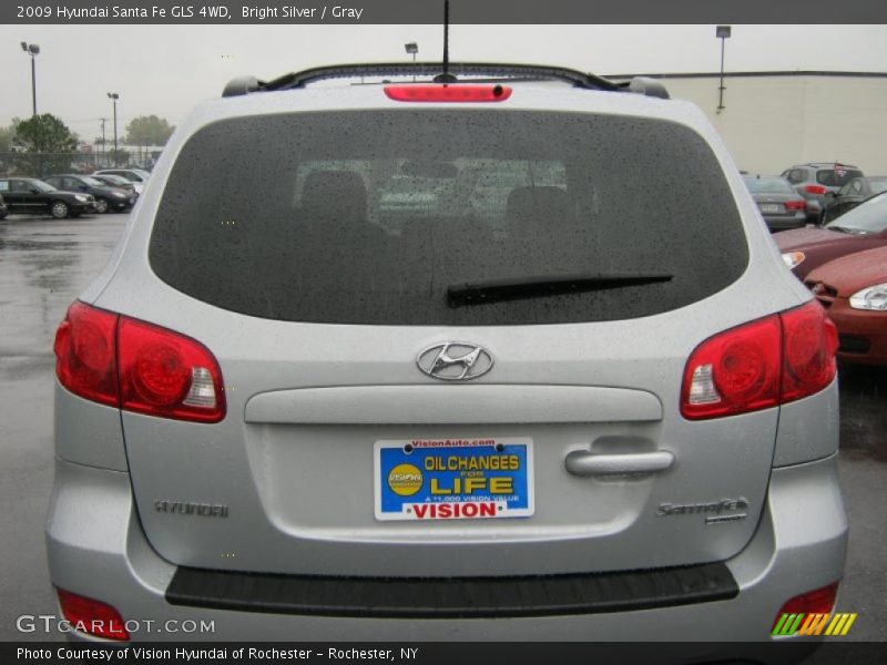 Bright Silver / Gray 2009 Hyundai Santa Fe GLS 4WD