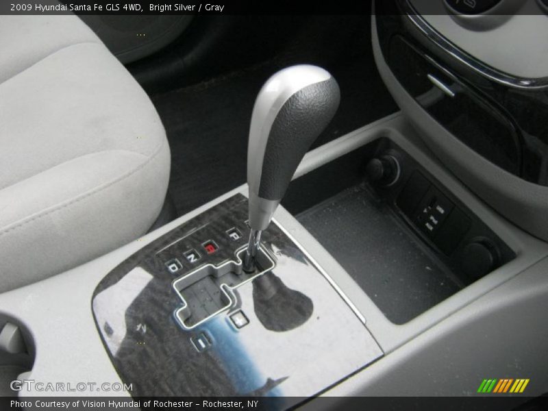 Bright Silver / Gray 2009 Hyundai Santa Fe GLS 4WD