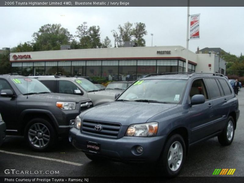 Bluestone Metallic / Ivory Beige 2006 Toyota Highlander Limited 4WD