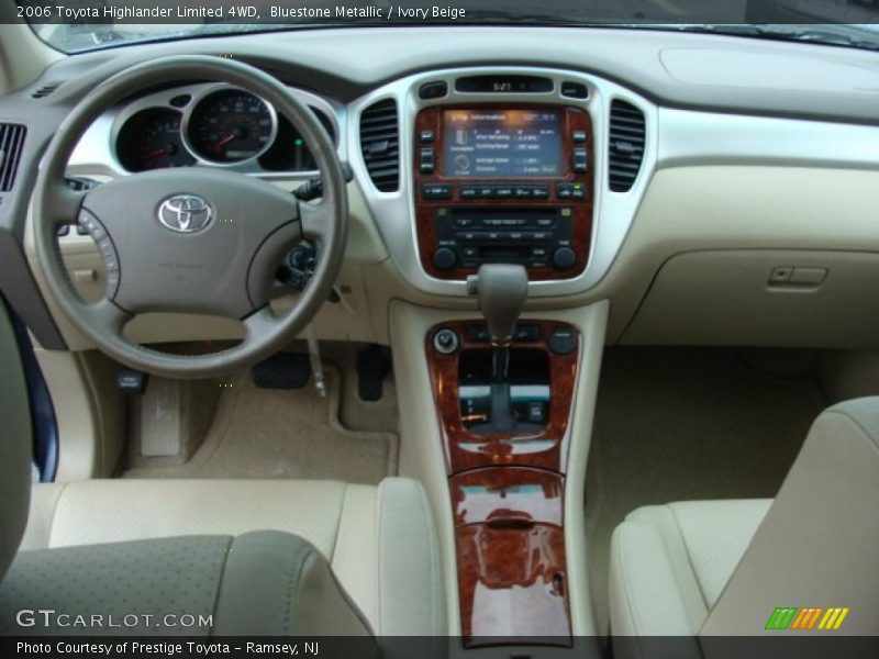 Bluestone Metallic / Ivory Beige 2006 Toyota Highlander Limited 4WD