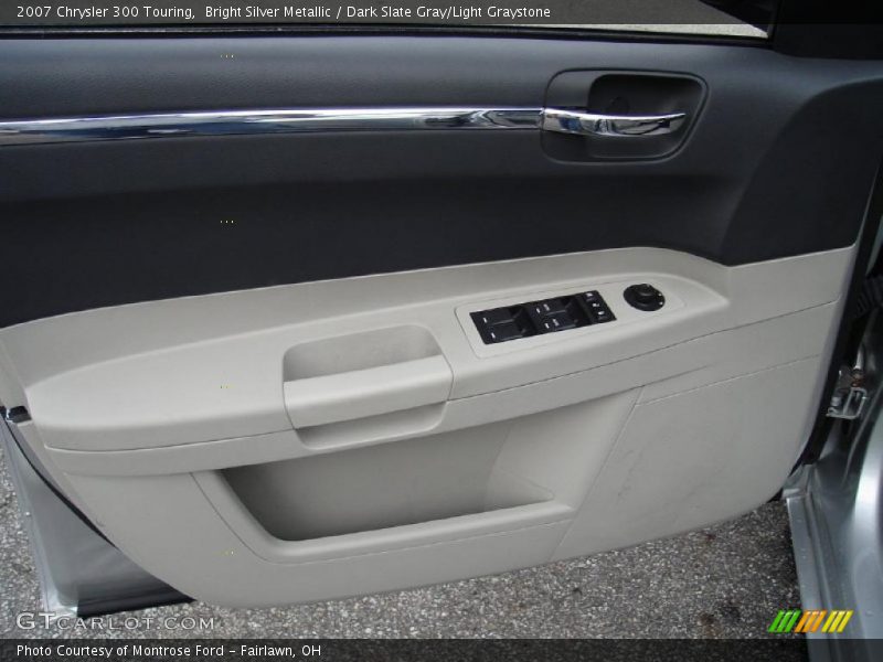 Bright Silver Metallic / Dark Slate Gray/Light Graystone 2007 Chrysler 300 Touring