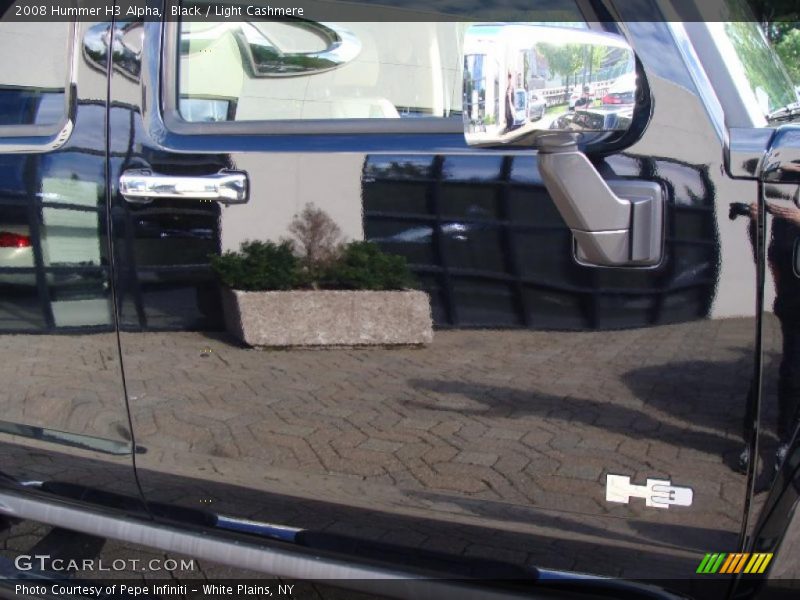 Black / Light Cashmere 2008 Hummer H3 Alpha