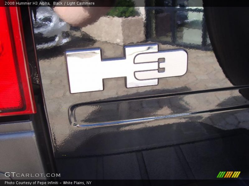 Black / Light Cashmere 2008 Hummer H3 Alpha