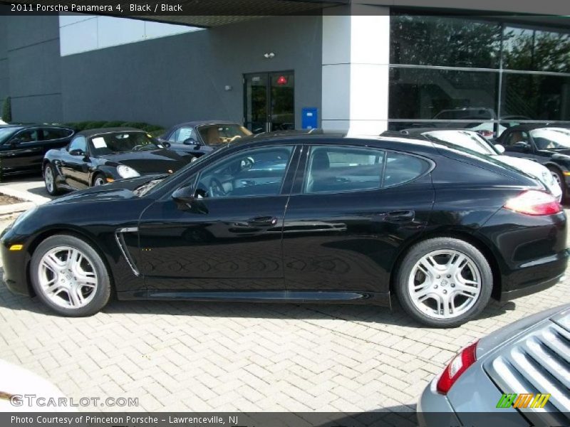 Black / Black 2011 Porsche Panamera 4