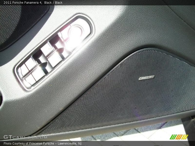Black / Black 2011 Porsche Panamera 4