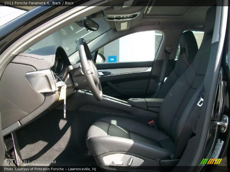 Black / Black 2011 Porsche Panamera 4