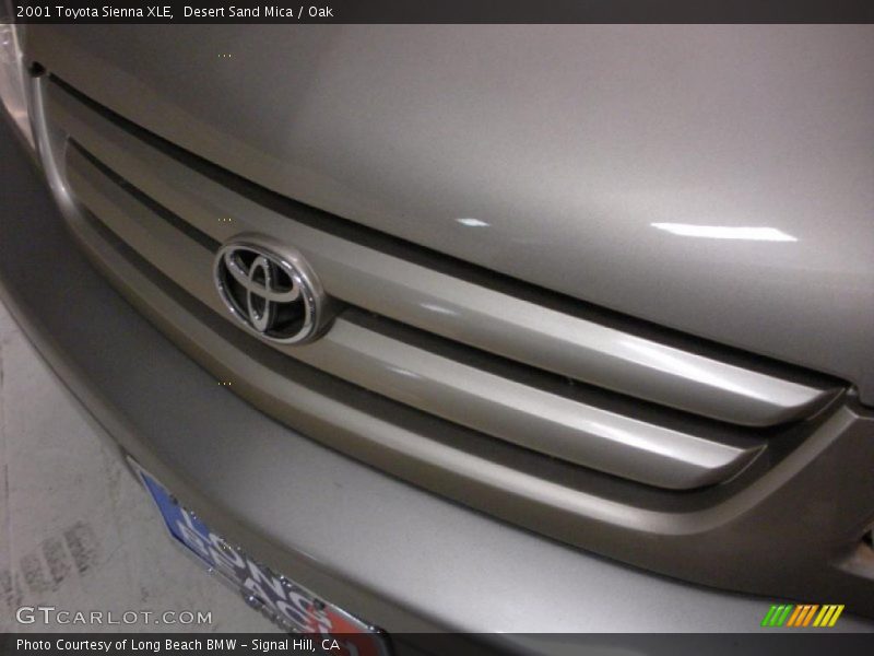 Desert Sand Mica / Oak 2001 Toyota Sienna XLE
