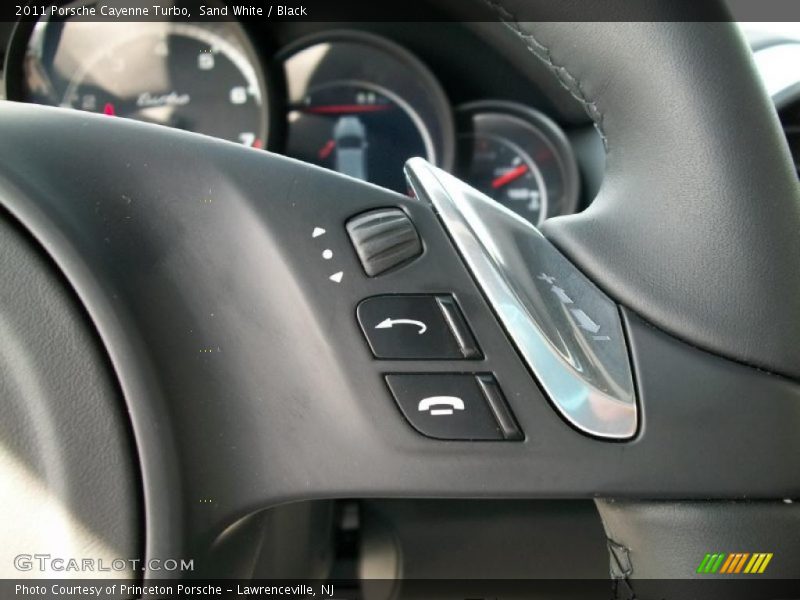 Sand White / Black 2011 Porsche Cayenne Turbo
