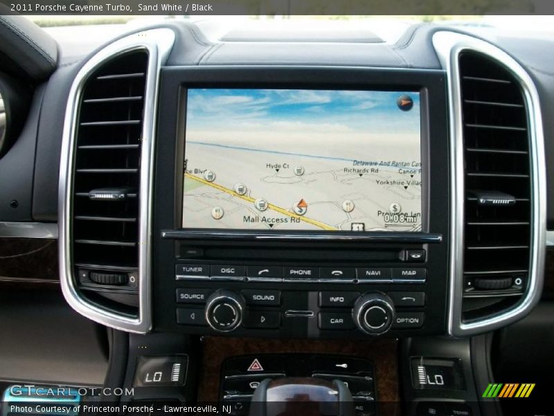 Sand White / Black 2011 Porsche Cayenne Turbo