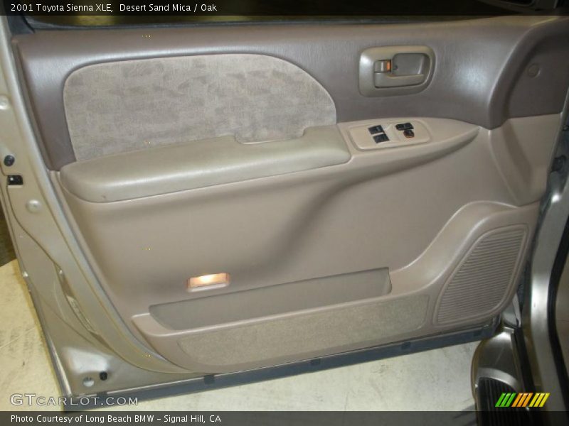 Desert Sand Mica / Oak 2001 Toyota Sienna XLE