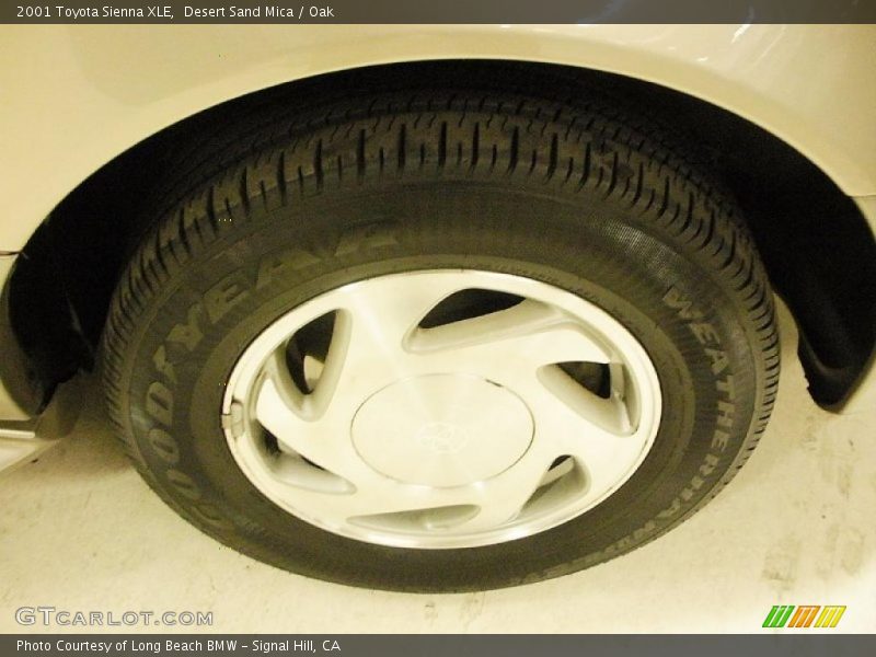 Desert Sand Mica / Oak 2001 Toyota Sienna XLE