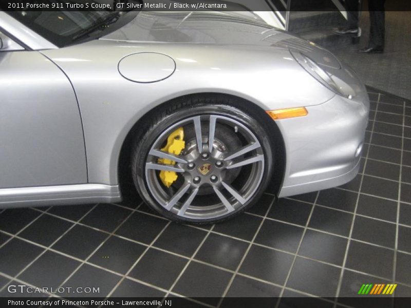  2011 911 Turbo S Coupe Wheel