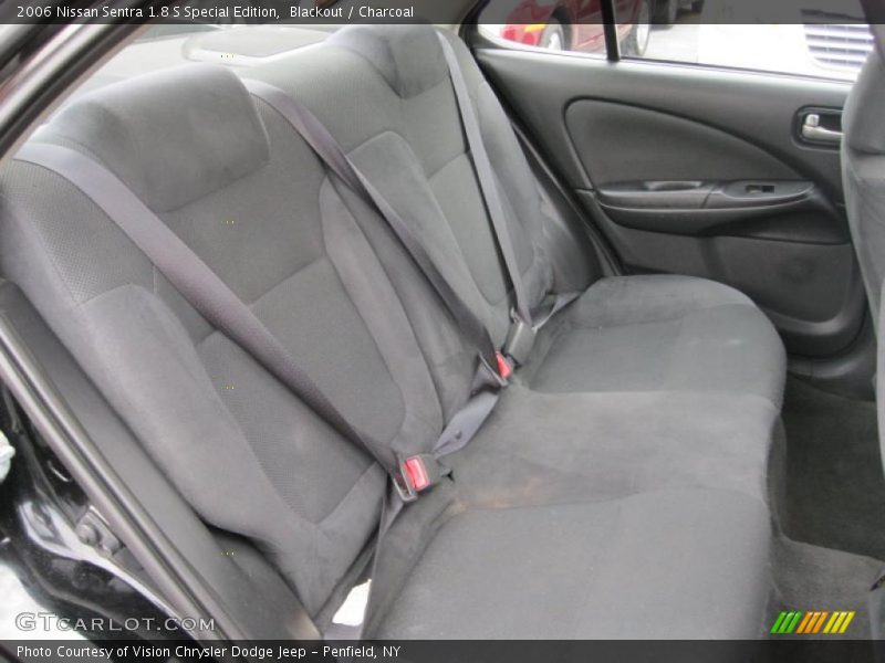 Blackout / Charcoal 2006 Nissan Sentra 1.8 S Special Edition