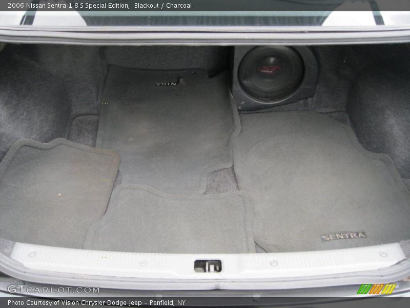 Blackout / Charcoal 2006 Nissan Sentra 1.8 S Special Edition