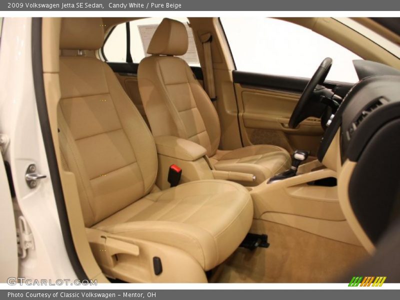 Candy White / Pure Beige 2009 Volkswagen Jetta SE Sedan