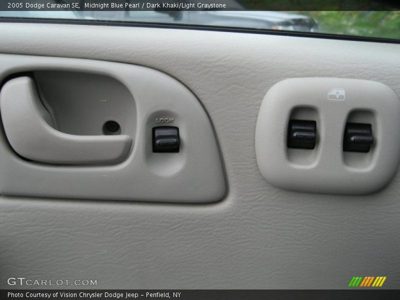 Midnight Blue Pearl / Dark Khaki/Light Graystone 2005 Dodge Caravan SE