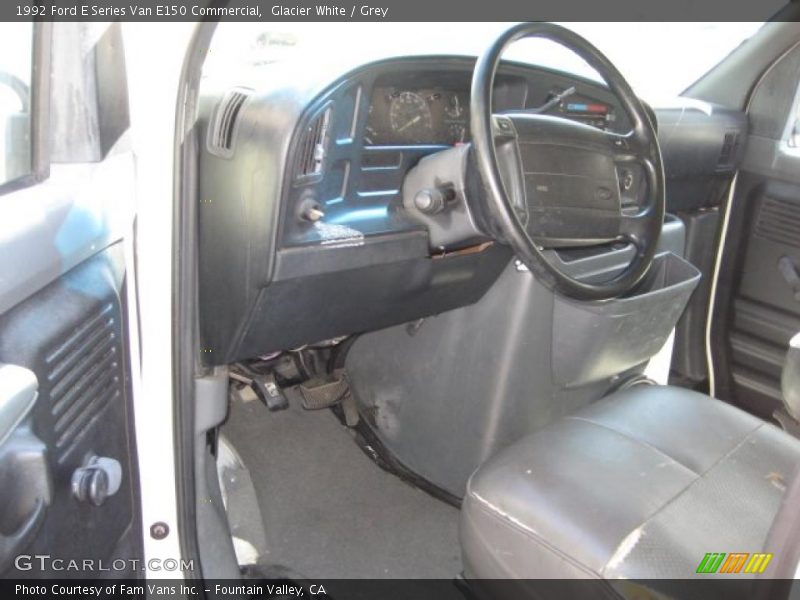 Glacier White / Grey 1992 Ford E Series Van E150 Commercial