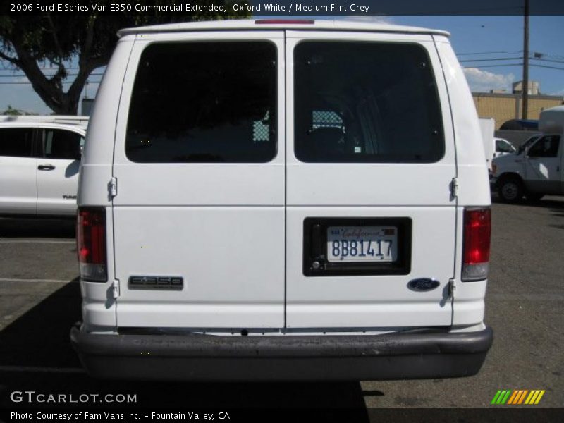 Oxford White / Medium Flint Grey 2006 Ford E Series Van E350 Commercial Extended