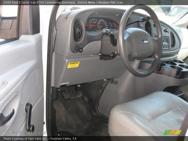 Oxford White / Medium Flint Grey 2006 Ford E Series Van E350 Commercial Extended