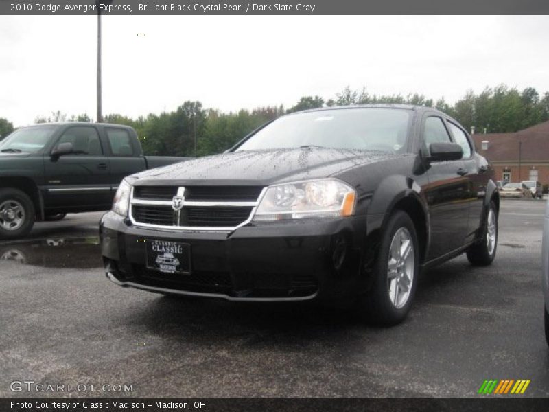 Brilliant Black Crystal Pearl / Dark Slate Gray 2010 Dodge Avenger Express