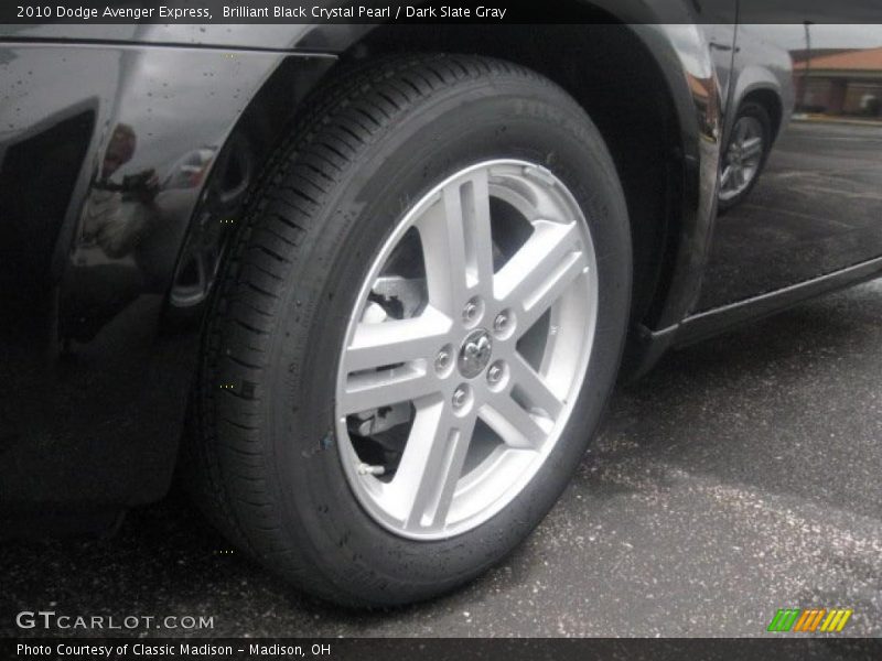 Brilliant Black Crystal Pearl / Dark Slate Gray 2010 Dodge Avenger Express
