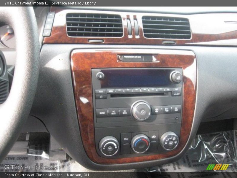 Silver Ice Metallic / Ebony 2011 Chevrolet Impala LS