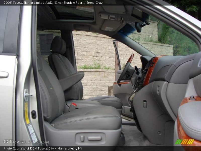 Silver Shadow Pearl / Stone Gray 2006 Toyota Sienna Limited AWD