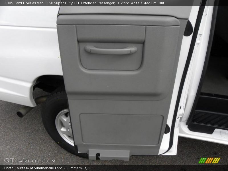 Oxford White / Medium Flint 2009 Ford E Series Van E350 Super Duty XLT Extended Passenger
