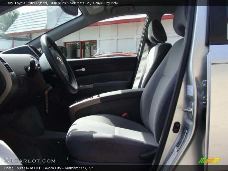 Millenium Silver Metallic / Gray/Burgundy 2005 Toyota Prius Hybrid