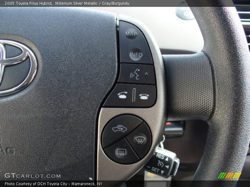 Millenium Silver Metallic / Gray/Burgundy 2005 Toyota Prius Hybrid