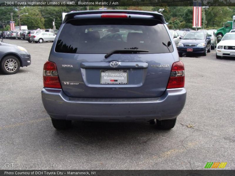 Bluestone Metallic / Ash 2004 Toyota Highlander Limited V6 4WD