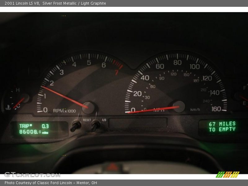 Silver Frost Metallic / Light Graphite 2001 Lincoln LS V8