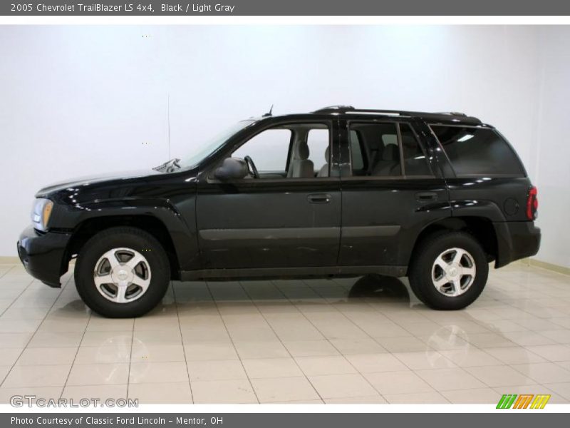 Black / Light Gray 2005 Chevrolet TrailBlazer LS 4x4