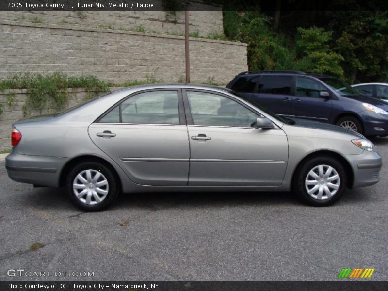 Lunar Mist Metallic / Taupe 2005 Toyota Camry LE